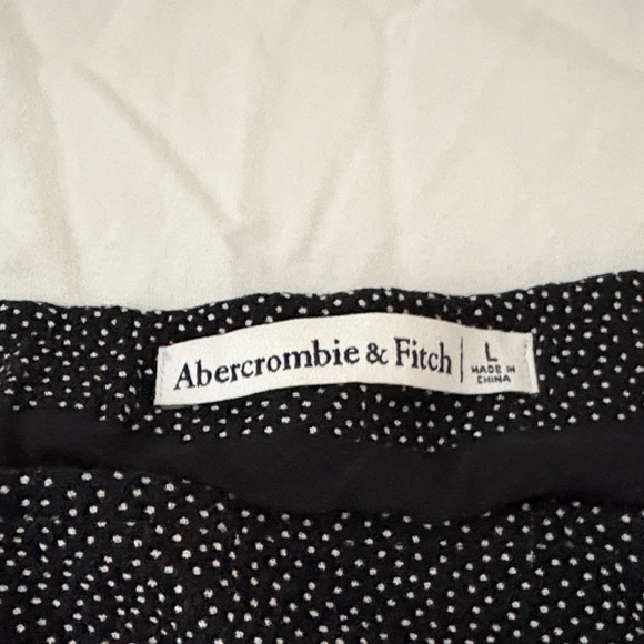 Abercrombie & Fitch Black Mini Skirt - Picture 2 of 5